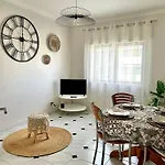 Apartment Sal&sol T1 *